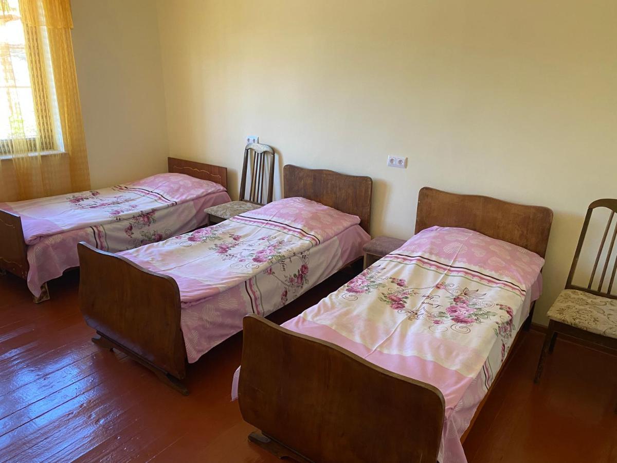 Karine B&B Yeghegnadzor Bagian luar foto
