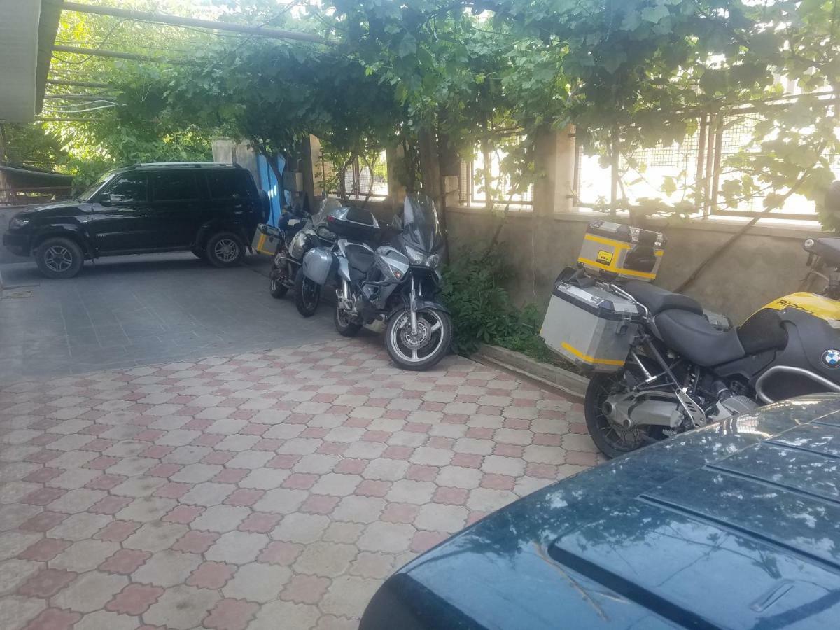 Karine B&B Yeghegnadzor Bagian luar foto